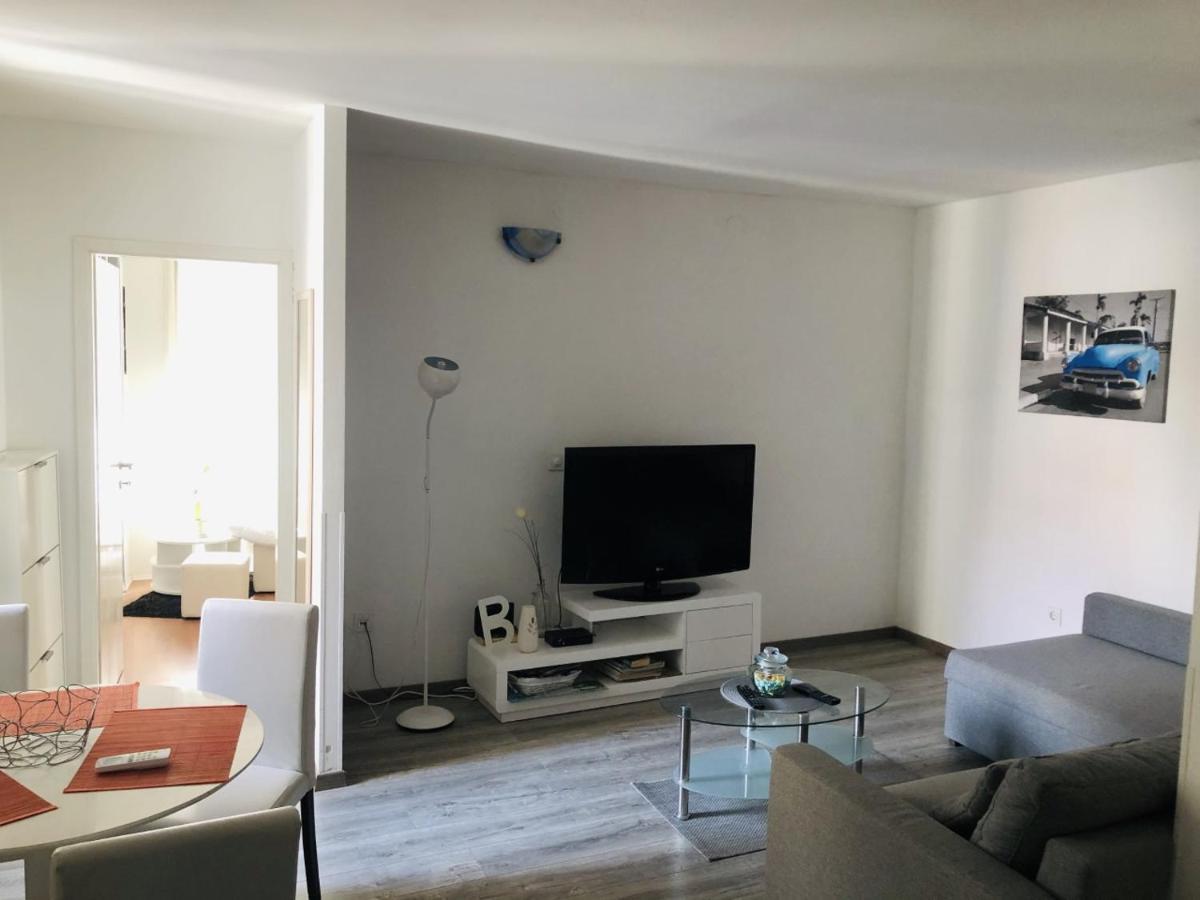 West Wall Apartment Spalato Esterno foto