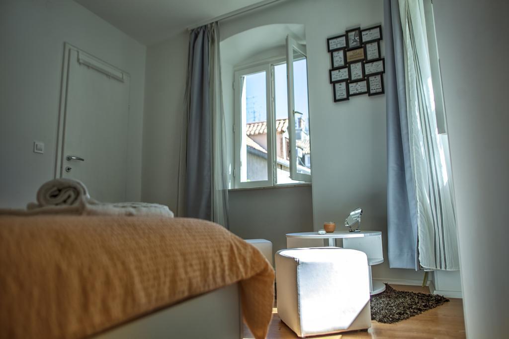 West Wall Apartment Spalato Esterno foto